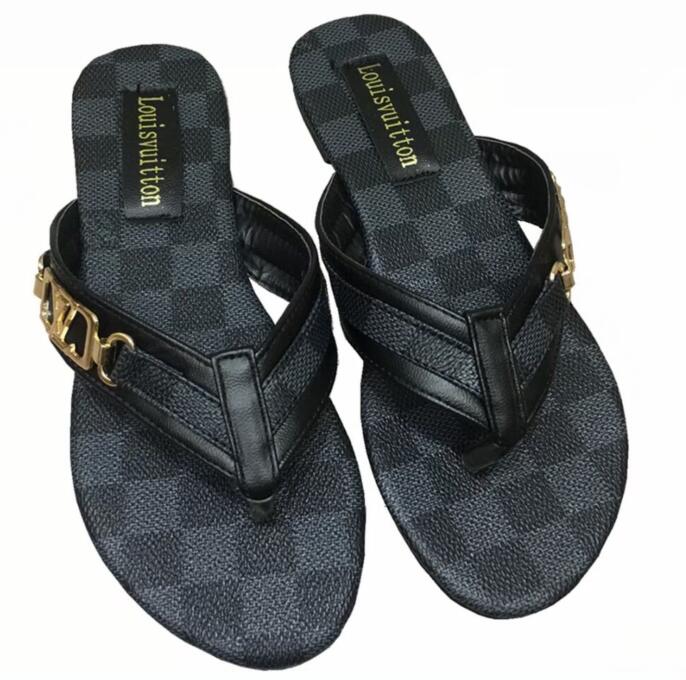 

Fashion Women Slide Sandals Ladies Flat Shoes Slip on Sandles Femme Designer Leather Women sneakers trainers outdoor casual shoes 35-42 638, Black