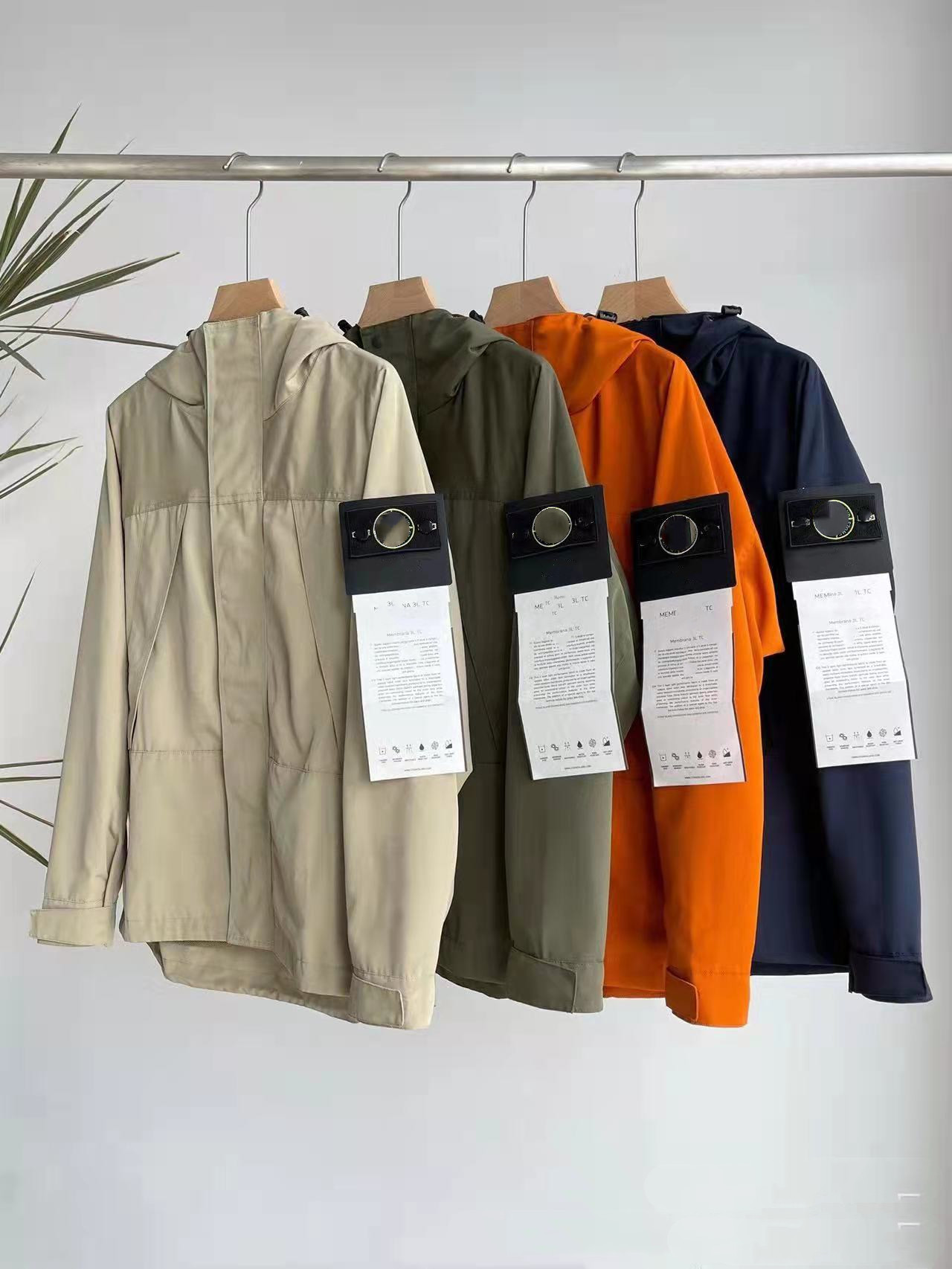 

free shipMen's spring jacket waterproof windproof breathable outdoor workwear hooded jacket Classic light luxury casual style Functional technical fabrics, Khaki