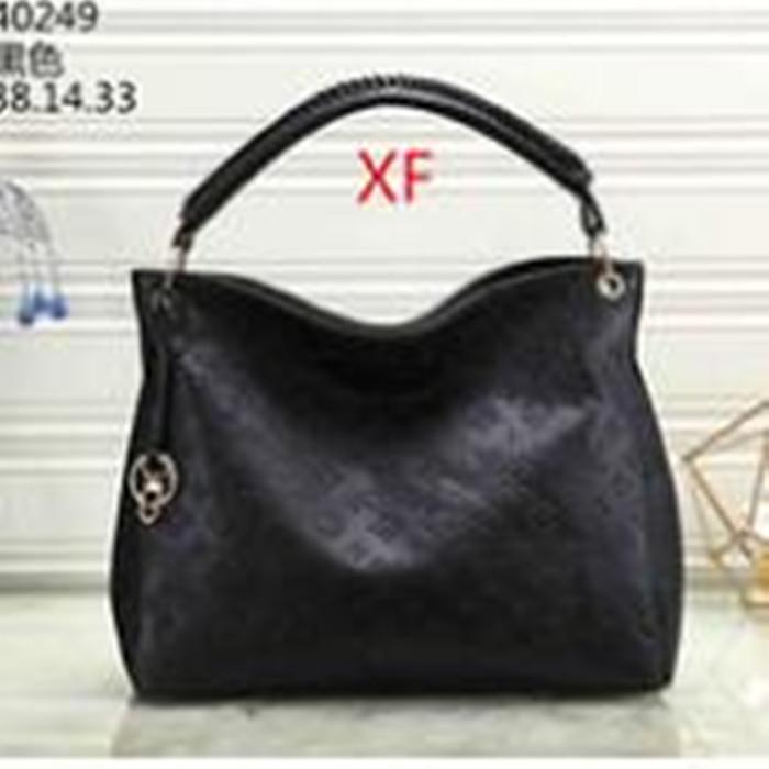 

LOUIS VITTON LV Designers high quality Luxuryed Womens Ladies Handbag Genuine pu Lady Clutch Retro Shoulder Bags