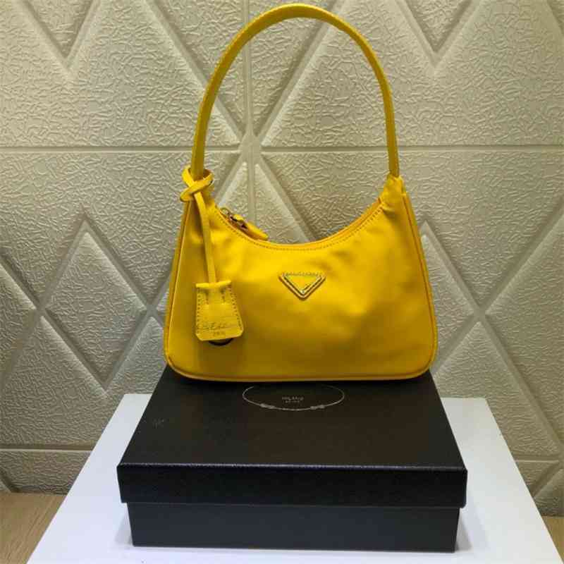 

Women Luxurys Designers Bags 2021 hobo armpit medium length nunilon baton High-quality Factory Designer Handbag Handbags Totes Crossbody Bag