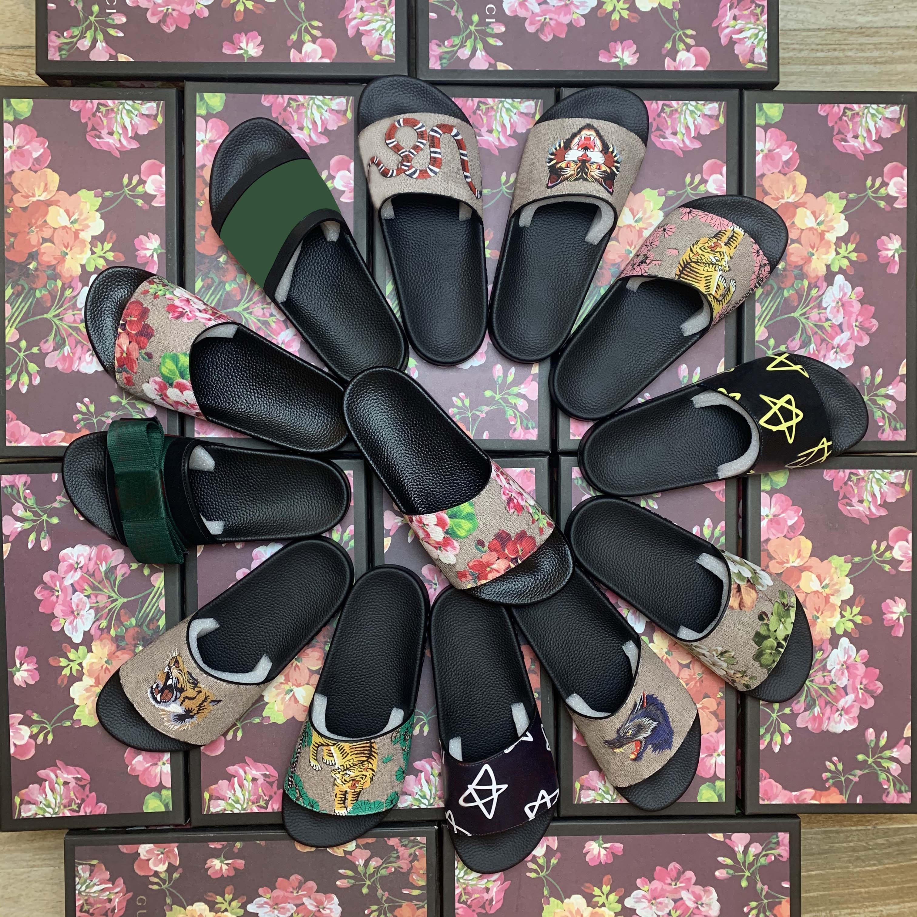 

2021 classic Slides Summer Beach Indoor Flat Sandals men Slippers House Flip Flops womens slipper Spike sandal with Box large size 35-45