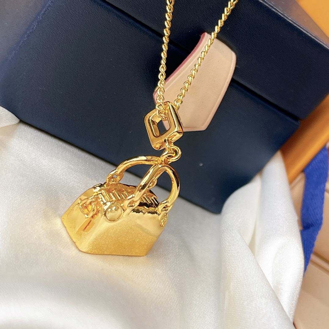 

Women Pendant Necklaces Luxury Female Party Wedding hip hop jewelry Lovers gift1