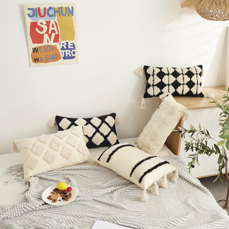

Cushion/Decorative Pillow Black Beige Tassels Embroidery Cushion Cover Home Decoration Cotton Morocco 30x50cm Lumber Pillowcase