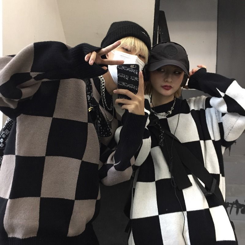 

2021 New Korean Plaid Men's Warm Fashion Retro Casual Knitted Pullover Men Streetwear Loose Autumn Winter Sweater Mens Clothes 7fsb, Coffee