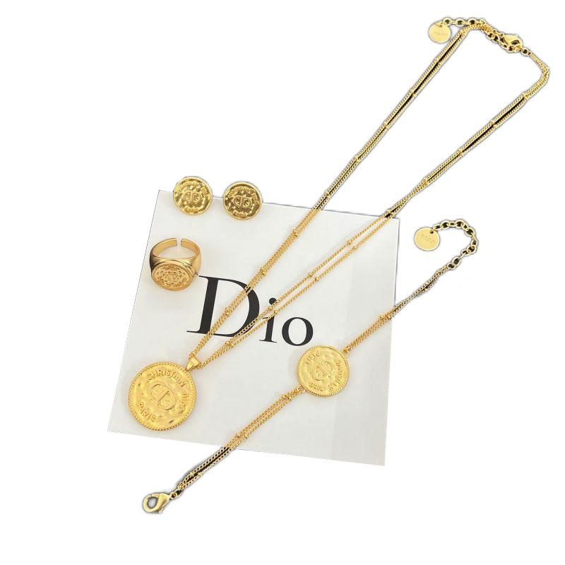 

Designer Necklace Stainless Steel Letter Tide cards Necklaces Bracelet Mens and Women Party Lovers Gift Jewelry Dio Bracelet iOR style rings Bracelets AAA D3401, Boxes 4 color pick 1color