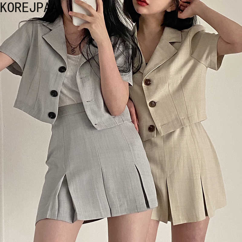 

Korejpaa Women Sets Summer Korean Chic Temperament Lapel Three Button Short Sleeve Suit High Waist Bag Hip A-Line Skirt 210526, Apricot skirt