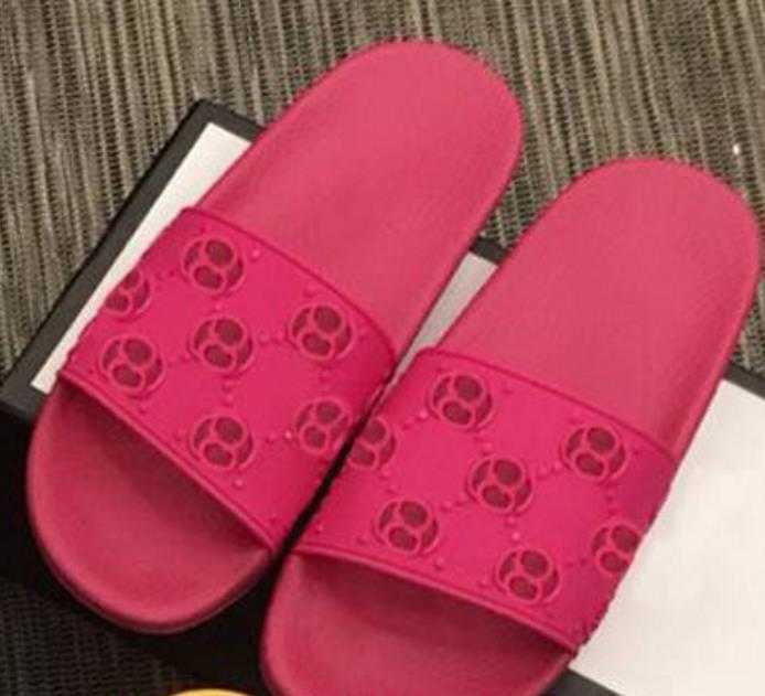 

Men women sandals designer slippers fashion beach shoes flat non-slip classical hole slipper with box size 35-46, Color 3