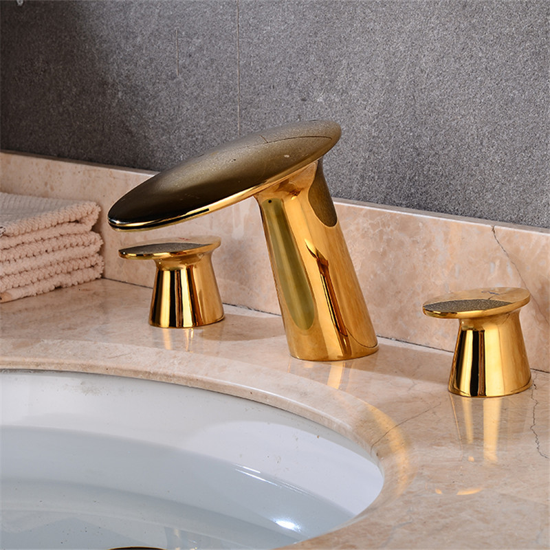 

2021 Black Oil Bathroom Sink Faucet 3 Hole Widespread Chrome Basin Mixer Hot and Cold Waterfall Tap New Arrivals 31k2