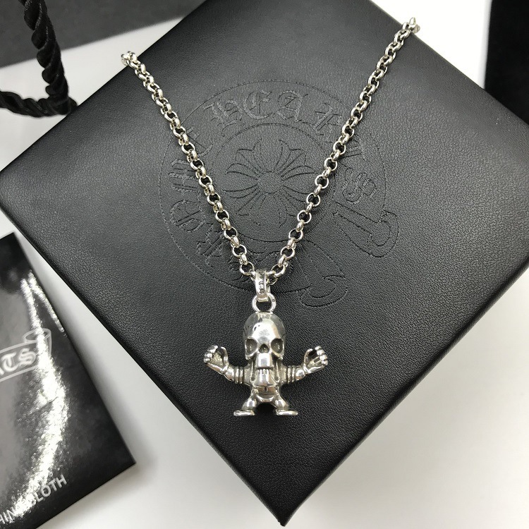 

Croquet Skull Pendant personality dark face bone hip hop necklace for men and women, Silver