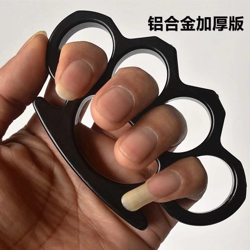 

2021 Self-defense spider web self-defense weapon hand support iron four-finger tiger knuckle brass ring martial arts fight boxing ring#41744, Black