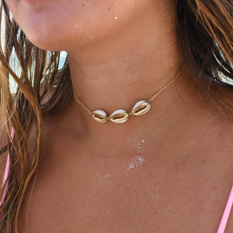 

Pendant Necklaces Gold Beach Cowrie Shell Collar Statement Chain Neckalce For Women 2021 Choker Fashion Jewelry Accessories Gift Wholesale