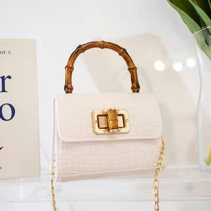 

HBP Luxury Cross Body lady leather messenger bags designer handbags Fashion Shoulder Bags bamboo handle mini Jelly bag High quality Alligator chain bag, Freight make up the difference (not for