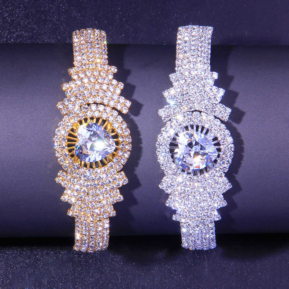 

2021 Designer Zirconia Heart Bracelets for Women Girls Fashion Luxury Jewelry New Gift Cuff Opening Bangles Bracelets Party Q0719