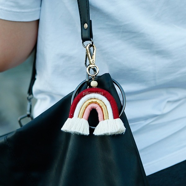 

Fashion Line Rainbow Tassel Keychain Fashion Bag hangs pendants key rings for women men Fashion jewelry will and sandy