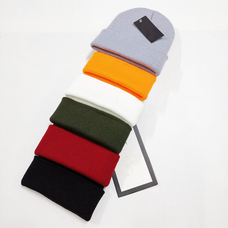 

10pcs Spring & Fall Winter man Christmas Hats For woman sport Fashion Beanies Skullies Chapeu Caps Cotton Gorros Wool warm hat Knitted cap Candy 6colors ski Pure color, Red