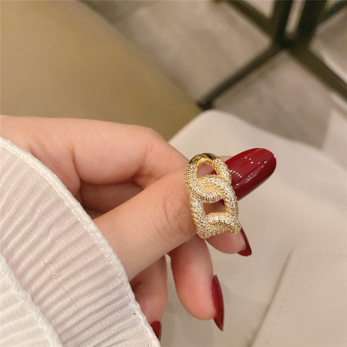 

Wholesale Gold-Plated Inlaid Zircon Ring Ins Style Super Fairy Net Red Wind Temperament Simple Graceful No. 6