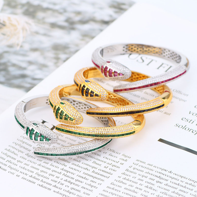 

European and American fashion snake head love bracelet full set with zircon color square diamond temperament women's jewelry