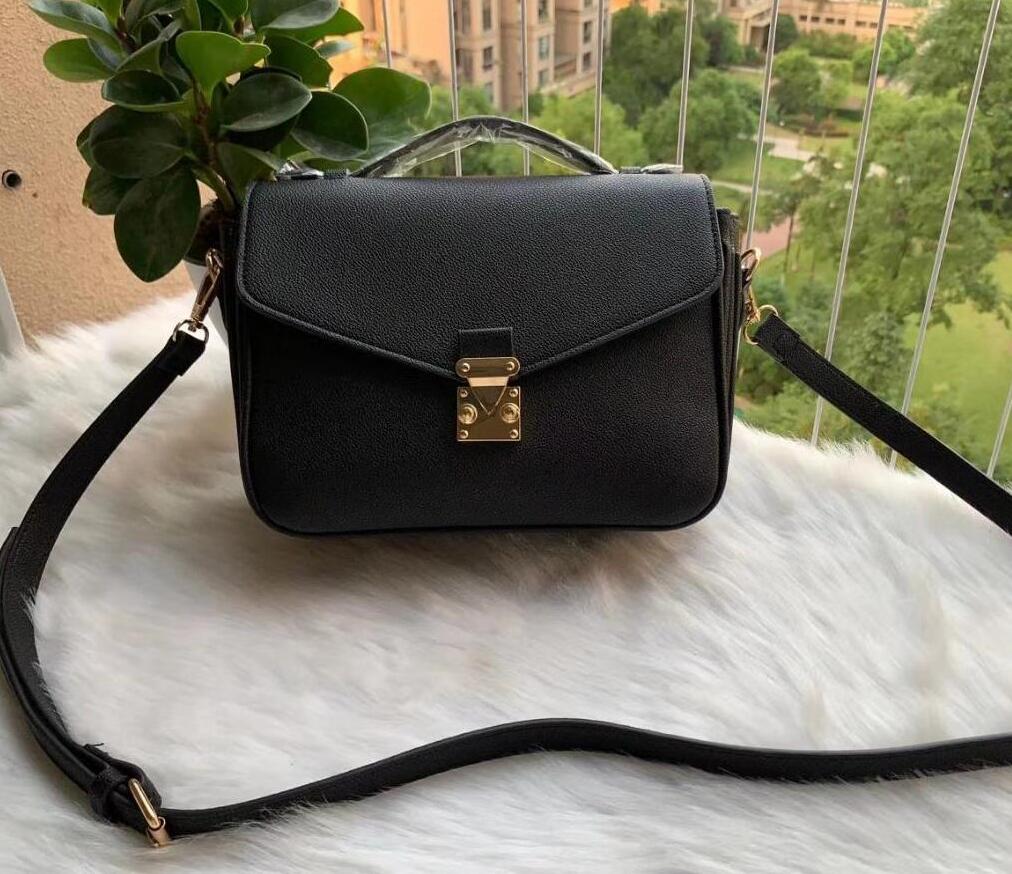 

2022 luxurys bags women handbag messenger bag oxidizing leather POCHETTE metis elegant crossbody shoulder bag shopping tote, Brown flower