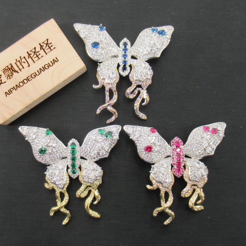 

Pins, Brooches APDGG 49x49mm Mixed Color Golden Plated Cz Micro Butterfly Brooch