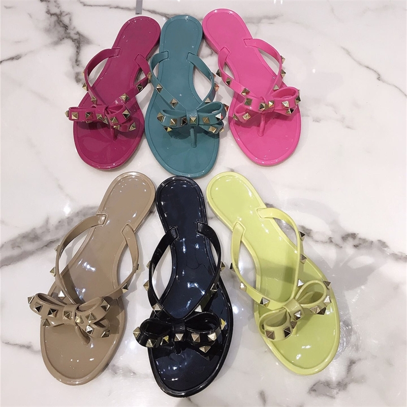 

Fashion Brand Summer Flip Flops Woman Rivets Women Sandals Bow knot Flat Slippers Girls Studded Beach Slides Jelly Shoes 35-41 210226, Black