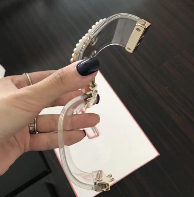 

Fashion design cuff women bracelets high version Luxury Designer Jewelry Womens Mens Bracelets Bangle Box need extra, White