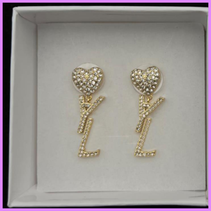 New Women Diamonds Earrings Designer Womens Letters Gold Earring Heart Designers Jewelry High Quality Mens For Gifts Party Wedding D222091F