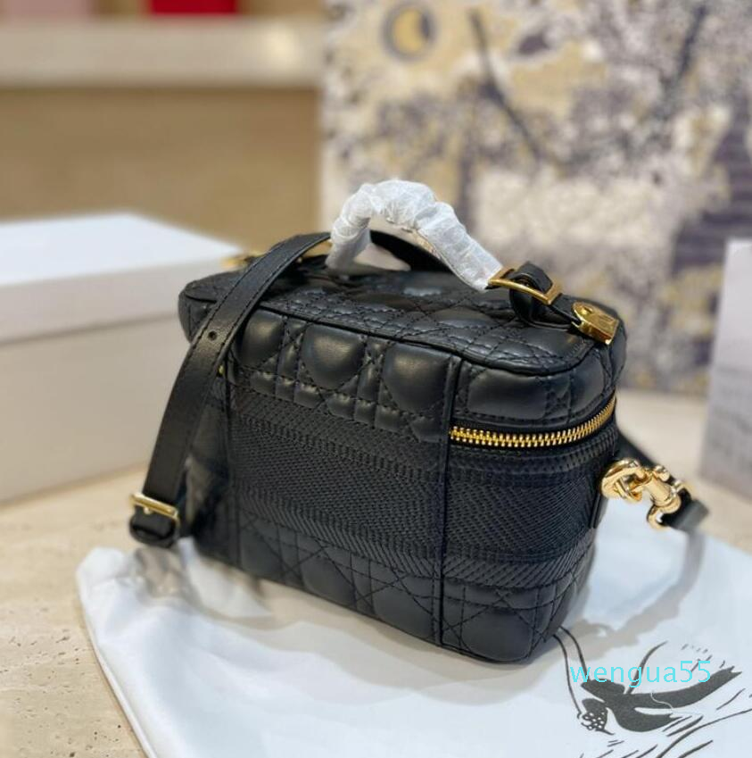 

Luxurys Designers Makeup Bag Women Handbag Makeup Bag Designer Pouch Fashion New Fashion Cosmetic Bag Gift with Box, Classic d