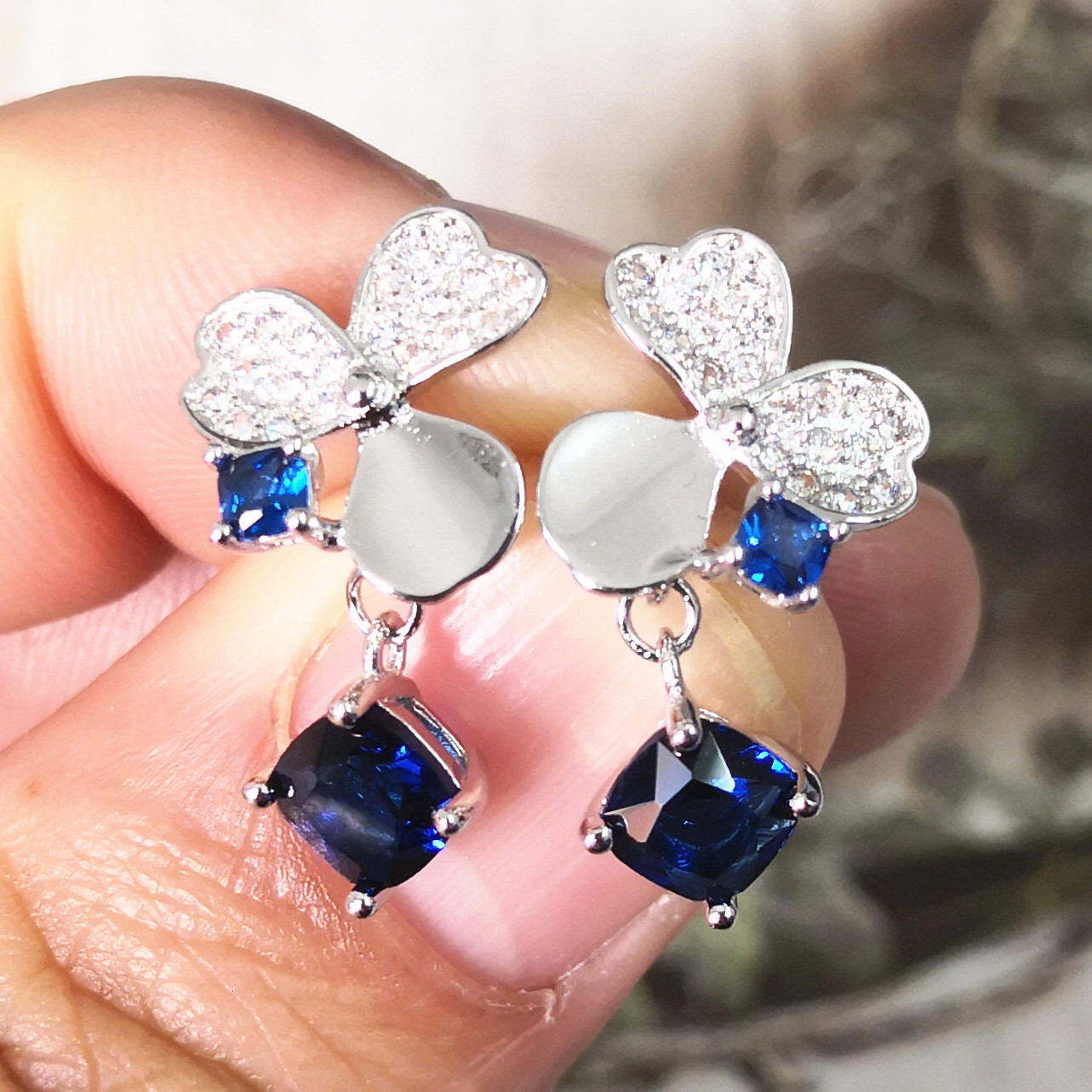 2021 the New Ms S925 Pure Sier Plants Flower Blue Square Mosaic Zircon Earrings Gift for Women Holiday Decorations Bbkx-image-657539778