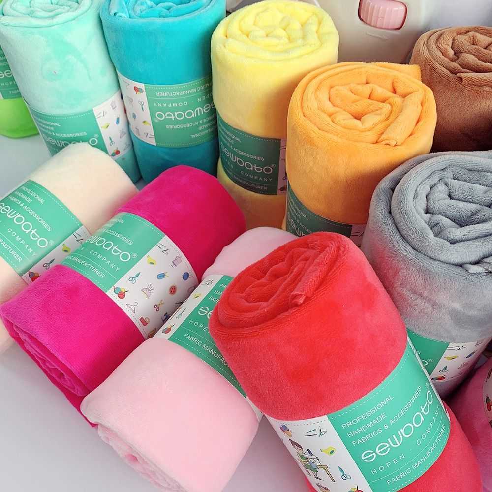 

SEWBATO Selling 75x100cm Minky Plush Fabric1.5mm Pile High Quality Plush Velboa Shorty Fabric Toys Blanket Material 210702
