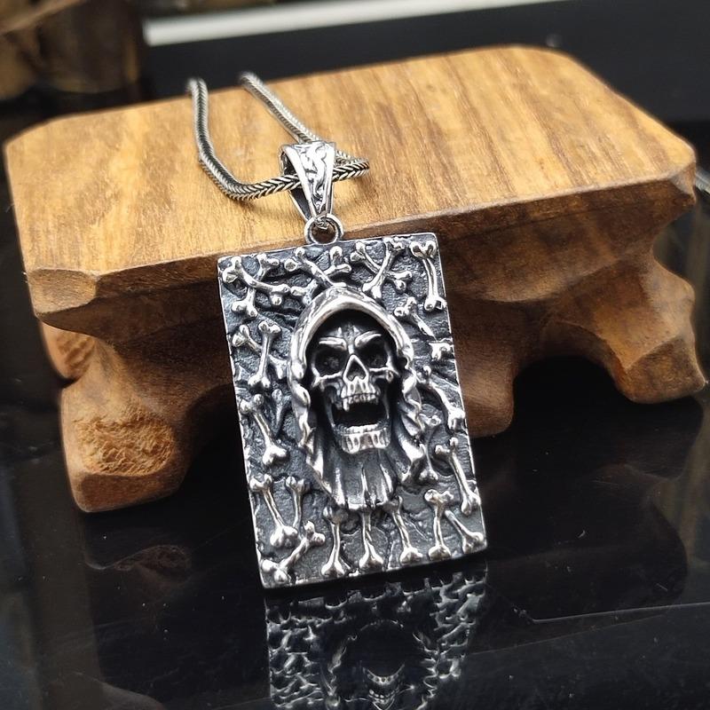 

Pendant Necklaces Sterling Silver Dark Wizard Skull Men's Necklace Personality Hip Hop Retro