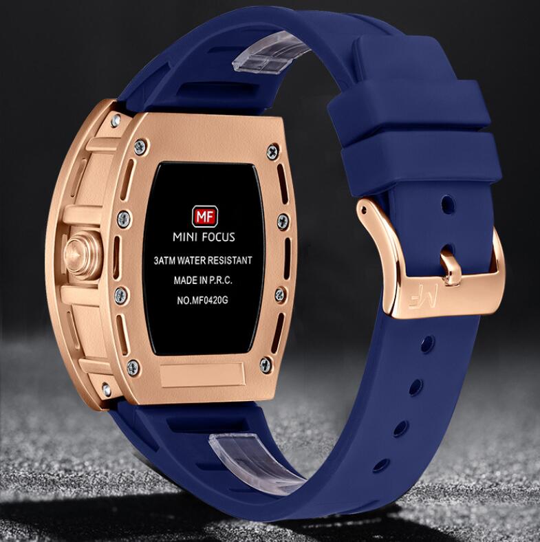 

2021 Silicone Strap Daily Hollow Watch For Men Charm Fashion Waterproof Quartz Clock Male Sport Nightlight Special Wristwatch+Box, Black