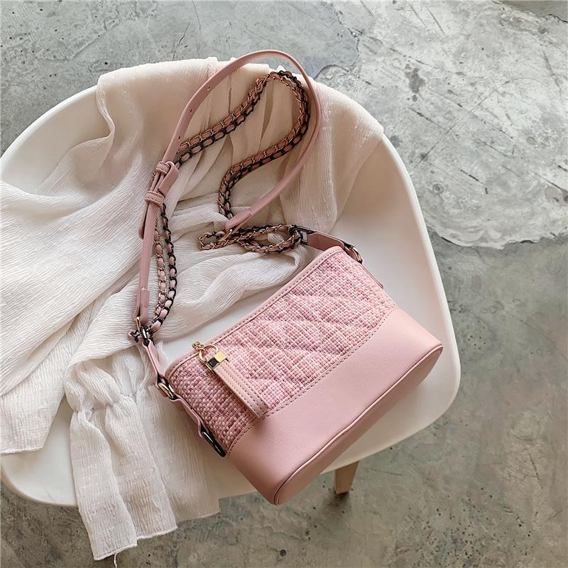 

New texture small bag female bag 2021 new trendy wild chain shoulder messenger large-capacity fashion wandering tide, Small pink