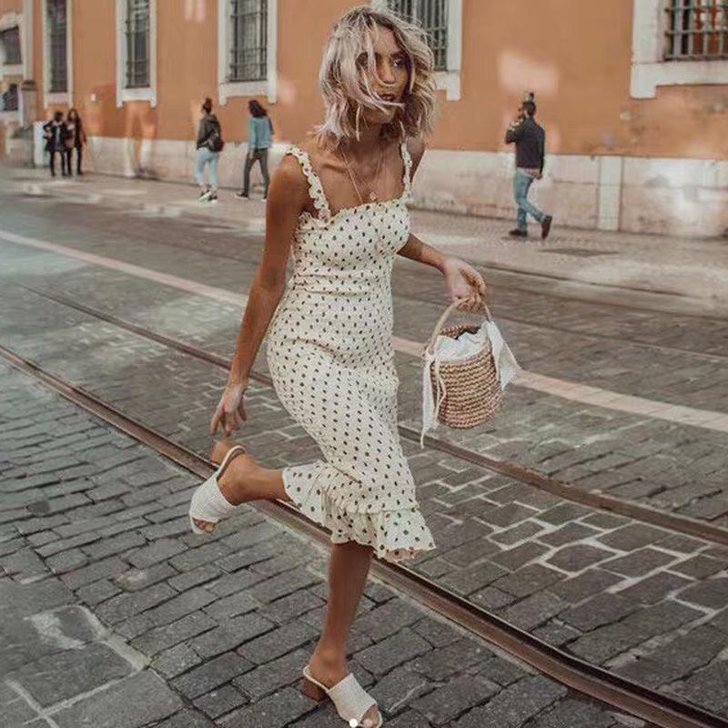 

Casual Dresses Runway Designer Sexy Sling Backless Strapless Retro Print Dot Stretch Slim Mini Fishtail Dress Fashionable Temperament, White