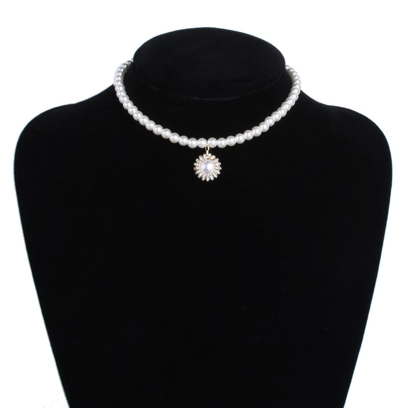 

Pendant Necklaces Fashion Handmade Beaded White Simulated Pearl Chokers For Women Sweet Style Trendy Statement Pendants Necklace