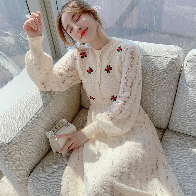 

Casual Dresses Female Over-the-knee Long Section Age-reducing Temperament And Thin Embroidered Sweater Dress Autumn Gentle Wind Knit, Apricot