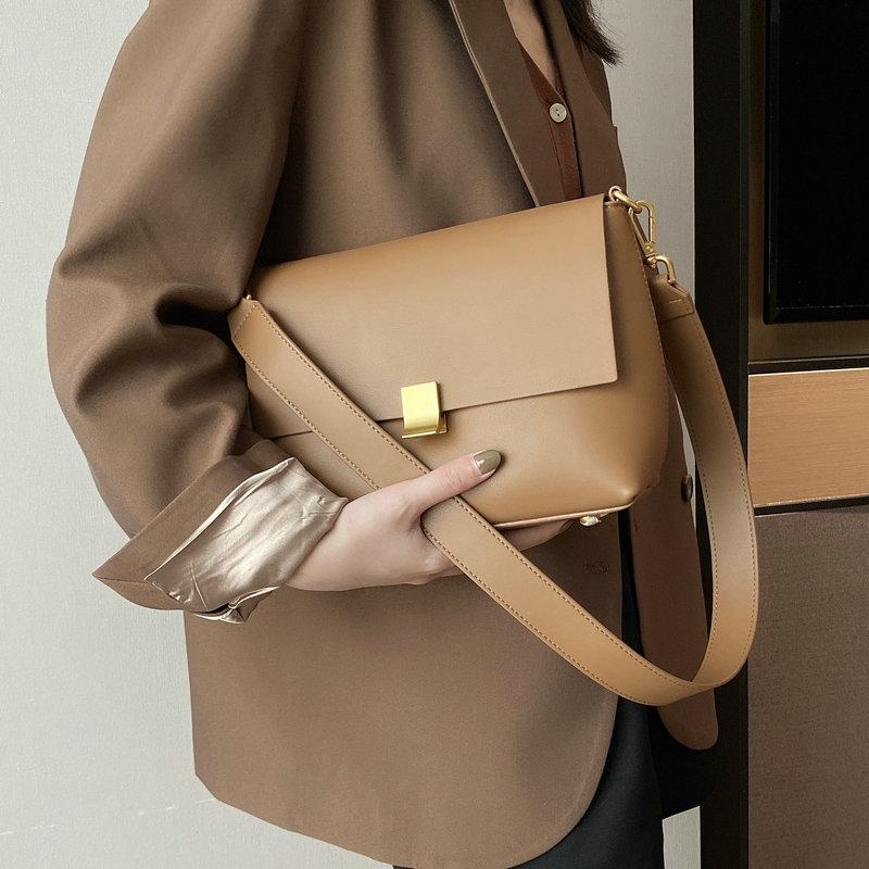 

Autumn and Winter New Handbags 2021 Leather Small Square Bag Shoulder Messenger Bag Fashion Casual, Black