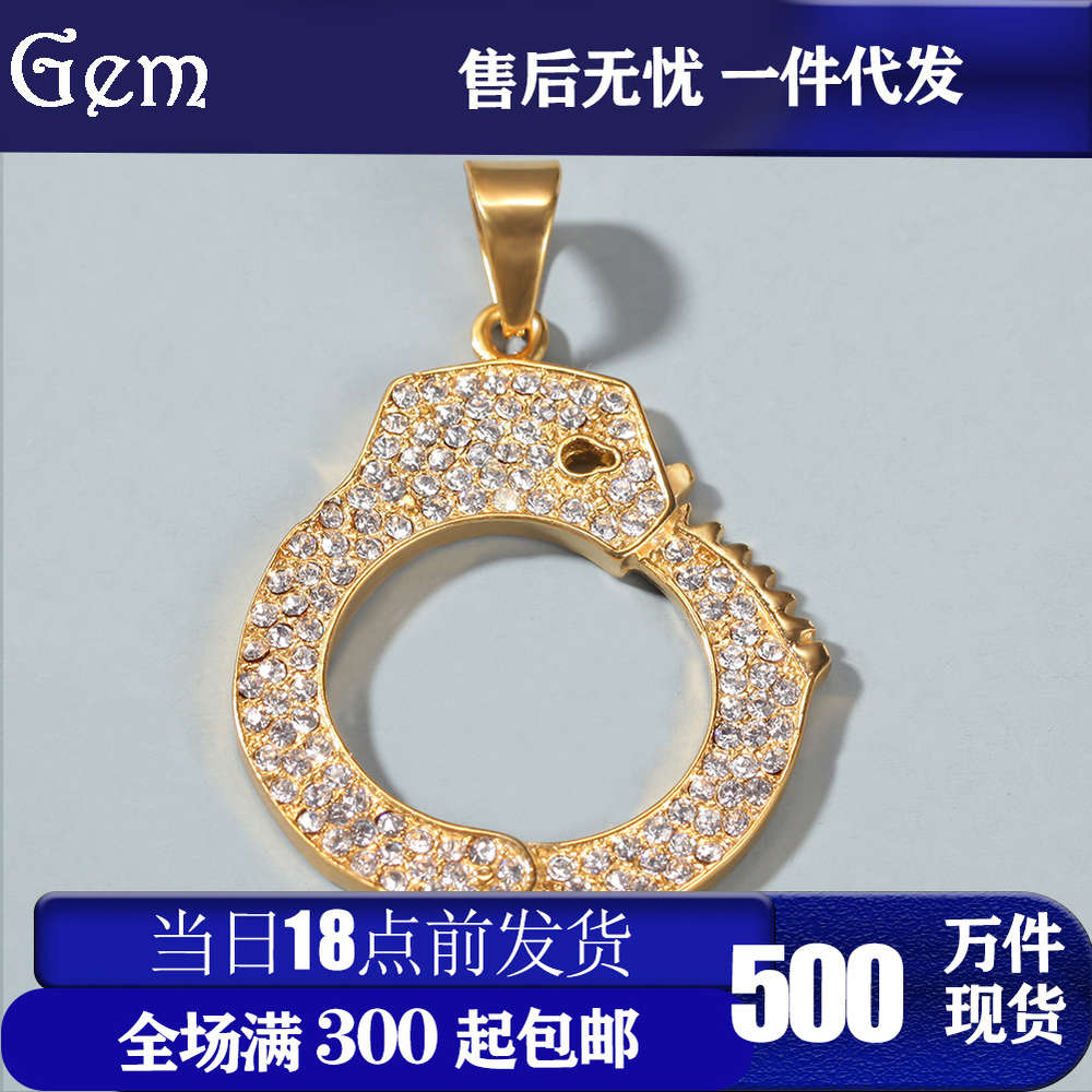 

Titanium steel color preserving hip hop necklace, punk style, fashion, personalized handcuffs, money bag collection