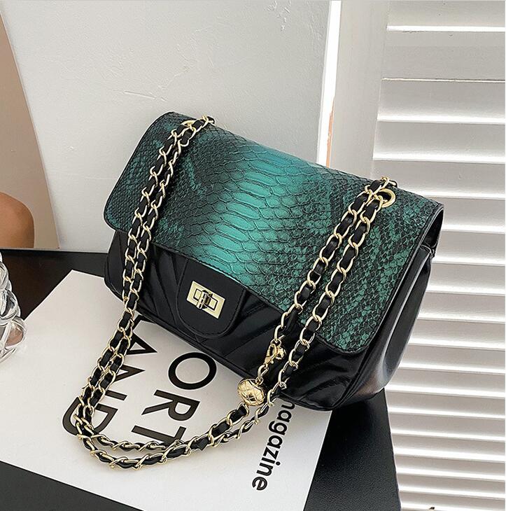 

Factory wholesale leathers women shoulder bags elegant gradient snake chain bag flip embossed leather handbags street personality crocodile handbag