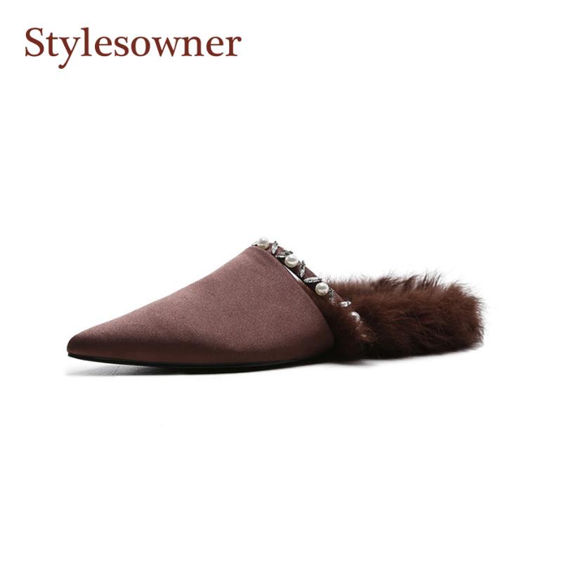 

Slippers Stylesowner 2021 Winter Lazy Fur Slipper Shoe Satin Pointed Toe Flat Fashion Shoes Rhinestone Slip On Mullers Top Quality, Black