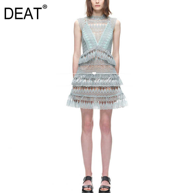

[DEAT] Summer Fashion Round Neck Hollow Out Lace Sleeveless Solid Color Temperament A-line Dress Women 13D002 210527, Light green