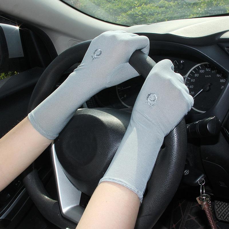 

Five Fingers Gloves One Pair Sun Protection Driving Women Girls 2022 Summer Fashion Thin Stretch Embroidery Etiquette Ceremony White