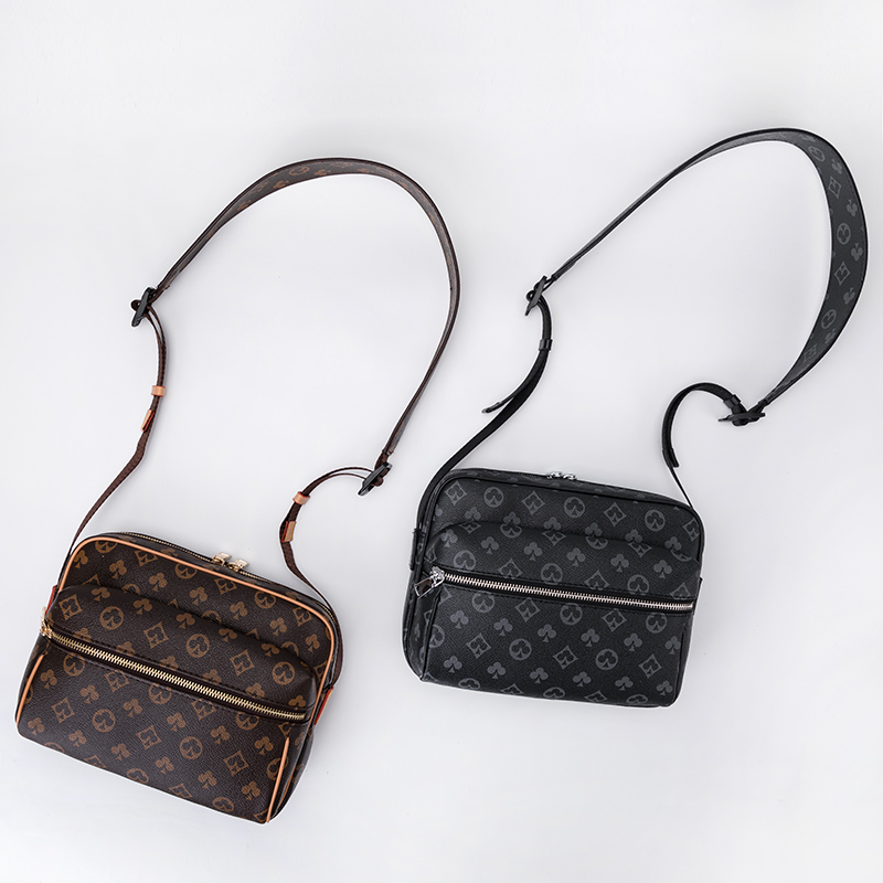 

Famous brand Messenger Bag women's or men's new street postman bags outdoor Fashion sports single shoulder Cross large capacity Tote purse TOP quality, Extra fees