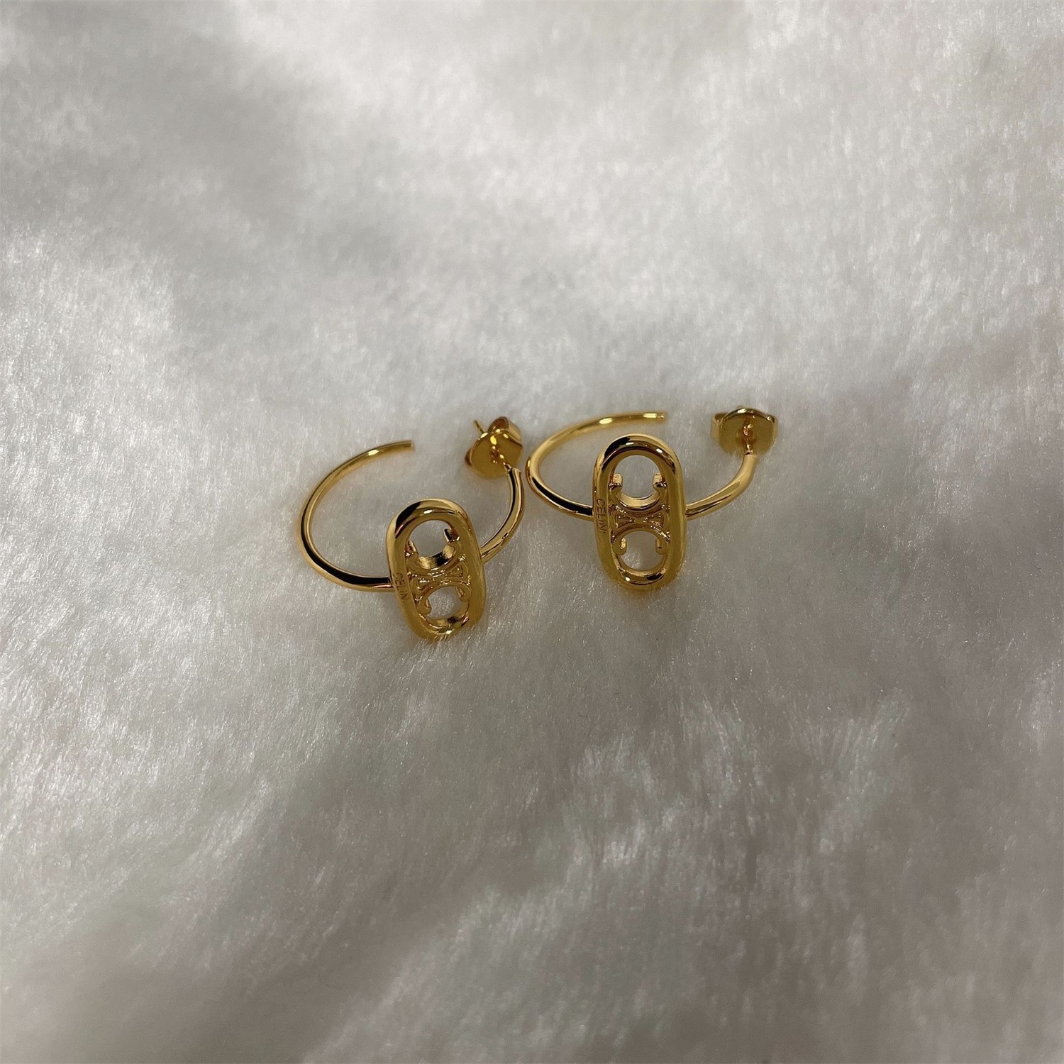 

Gold Arc de Triomphe C-shaped Earrings women's jewelry Fashion Earringskc, Silver