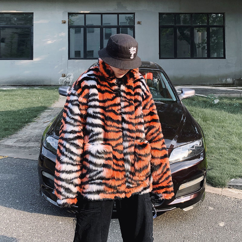 

2021 New Winter Parkas of Male in Warm Snow Tiger Pattern Cotton-padded Loose Clothing Thicken Men's Coats Trench Wool Ls49, Orange.