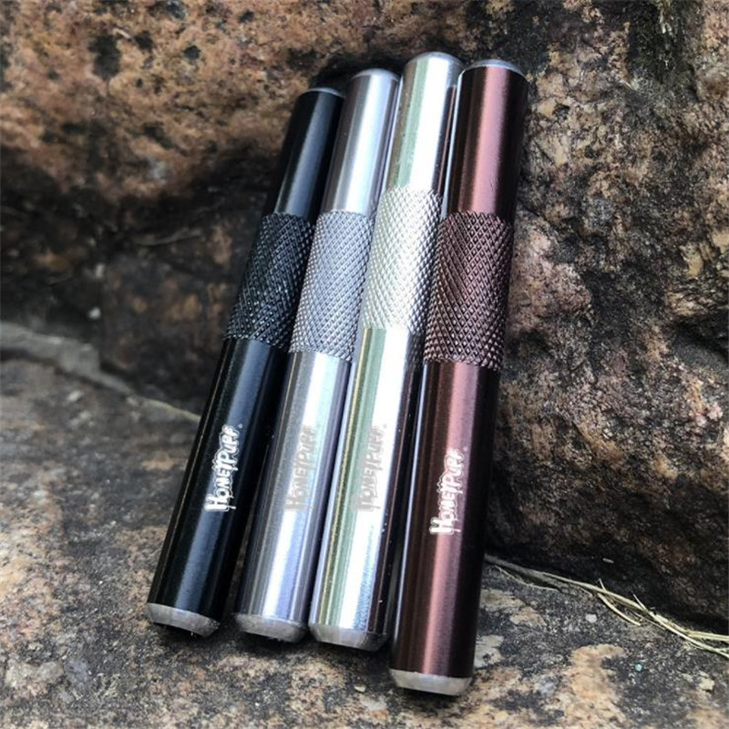 

metal snuff bottle and portable pipe