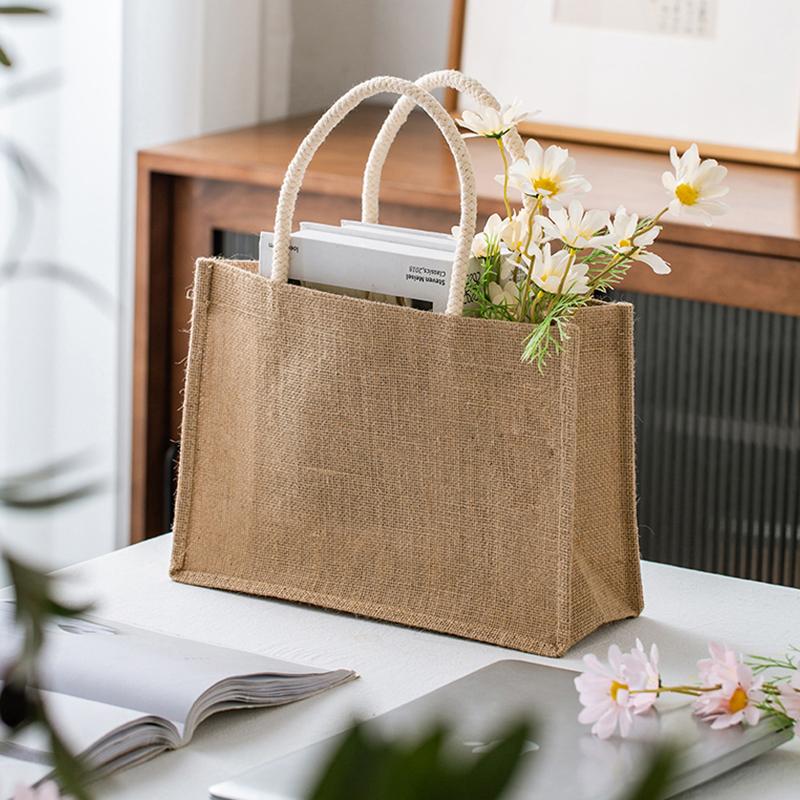 

Gift Wrap Wholesale 200pcs/Lot Simple Female Handle Jute Bags Fashionable And Eco-friendly Cartoon Art Bag With Customized Logo