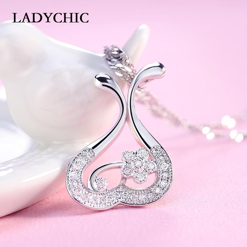 

Pendant Necklaces LADYCHIC Simply Elegant Design Cubic Zircon Dainty Flower With Crystal Inlay For Women Fashion Necklace Jewelry LN1026