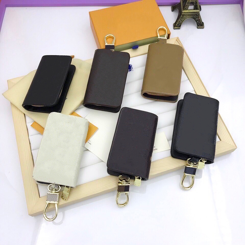 

luxury Key chain Buckle lovers Car Keychain Handmade Leather Designers Keychains Men Women Bag Pendant Accessories