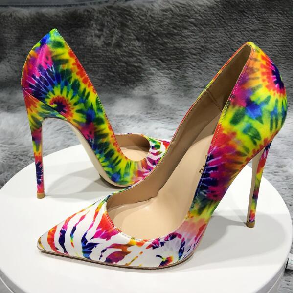 

Colorful flowers 8cm/10cm/12cm big Size 45 women High heel Stiletto Heel Pointed toes Pumps Silk satin red bottom Shoes Multi print Graffiti, Black