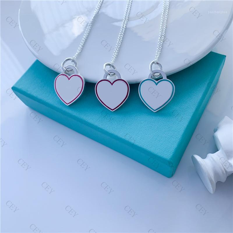 

Chains TF S925 Sterling Silver Enamel Large Love U-shaped Lock Thin Chain Pendant Necklace Simple Personality Style Couple Holiday Gift